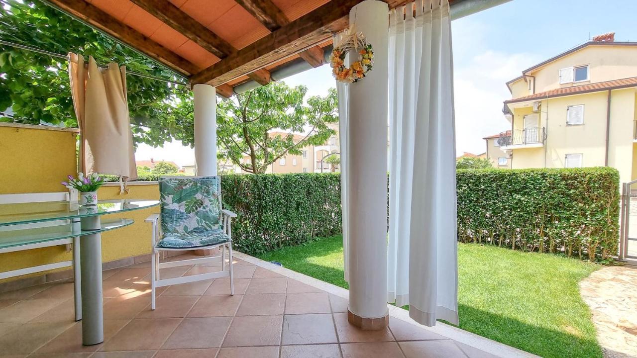 Appartement Roko à Novigrad Istria Extérieur photo